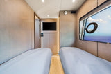 CRUISERS YACHTS 57 FLY