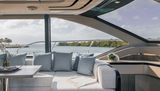 CRUISERS YACHTS 57 FLY